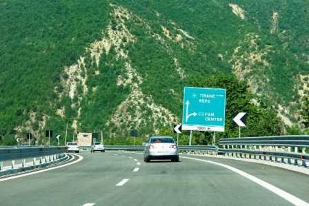Shqiptaret do te paguajne takse per mirembajtjen e 18 mije km rruge